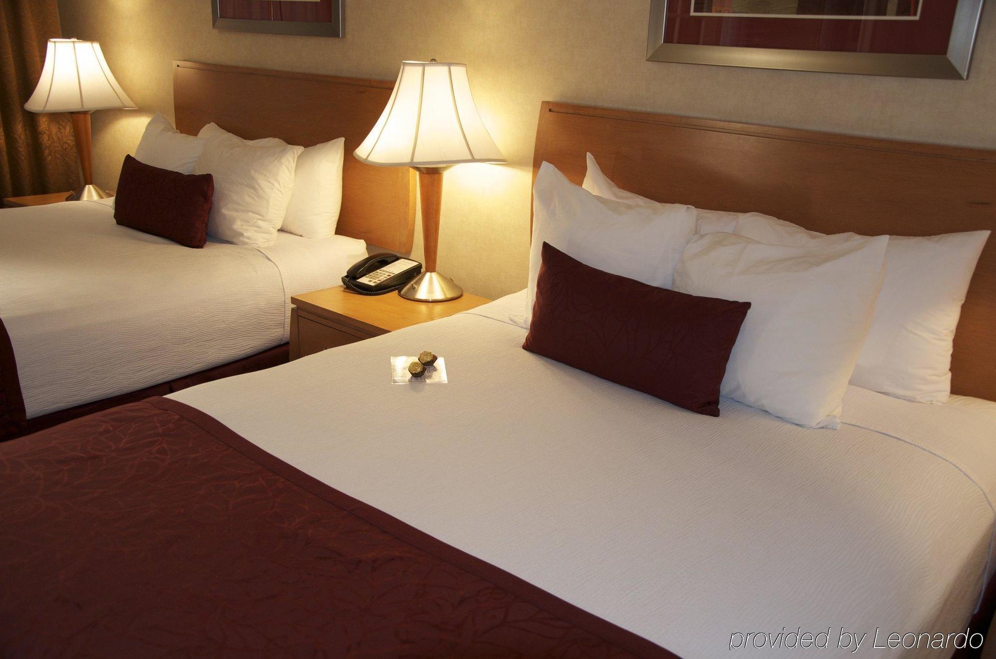 Best Western Innsuites Phoenix Hotel & Suites מראה חיצוני תמונה