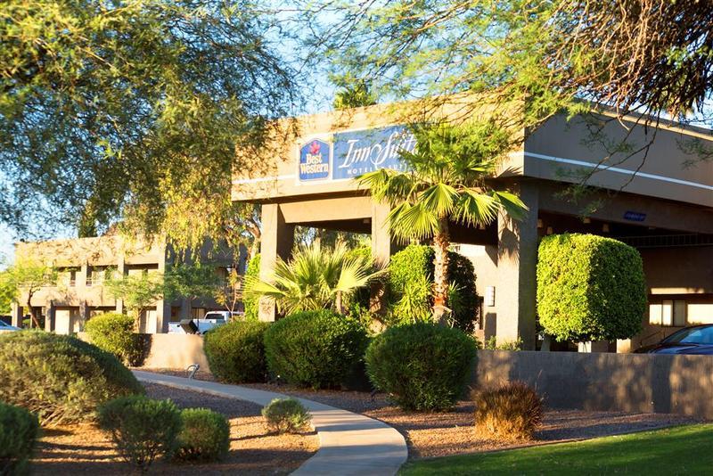 Best Western Innsuites Phoenix Hotel & Suites מראה חיצוני תמונה