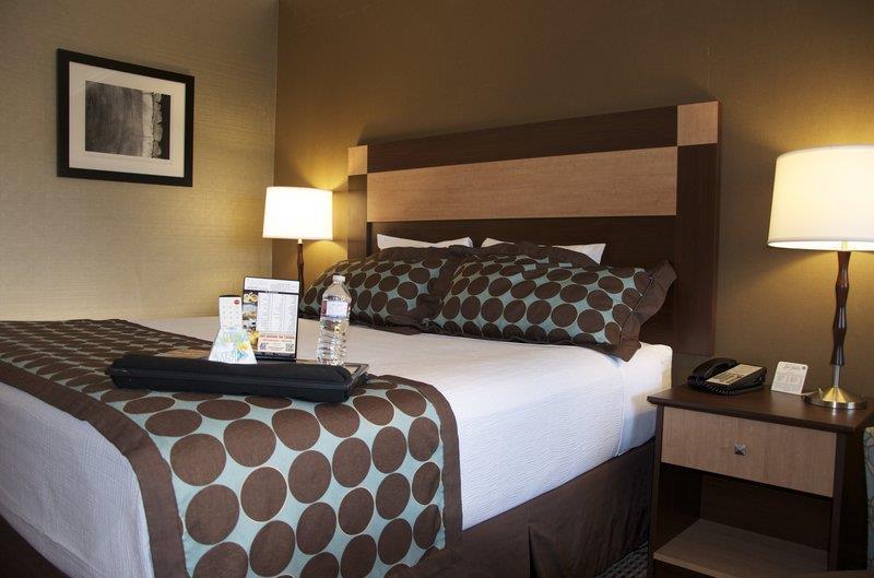 Best Western Innsuites Phoenix Hotel & Suites מראה חיצוני תמונה