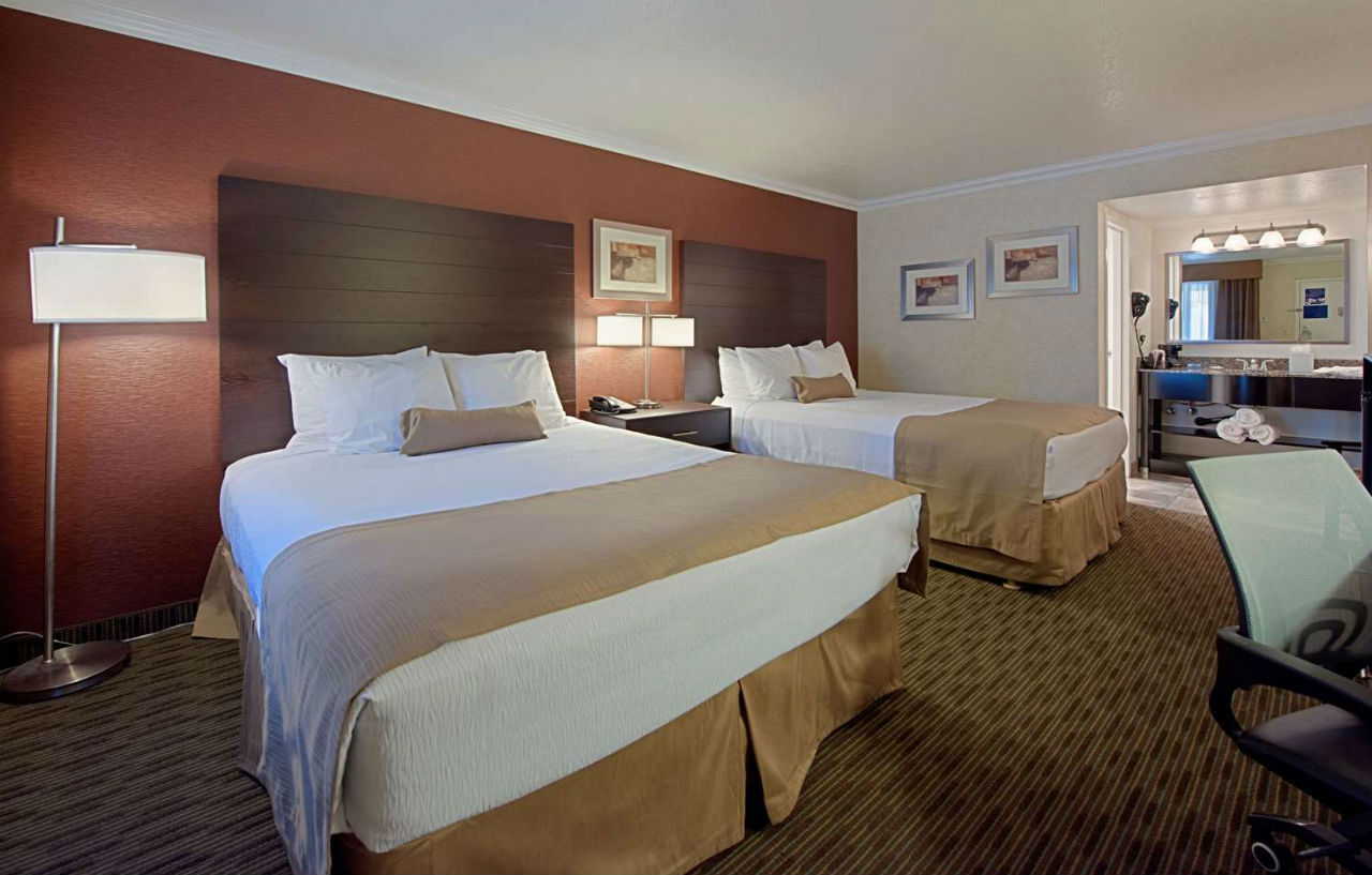 Best Western Innsuites Phoenix Hotel & Suites מראה חיצוני תמונה